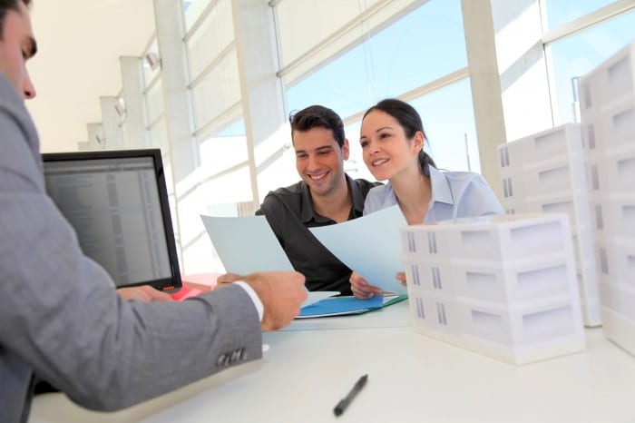 Quel mandat de vente immobilière préférer pour vendre rapidement ?