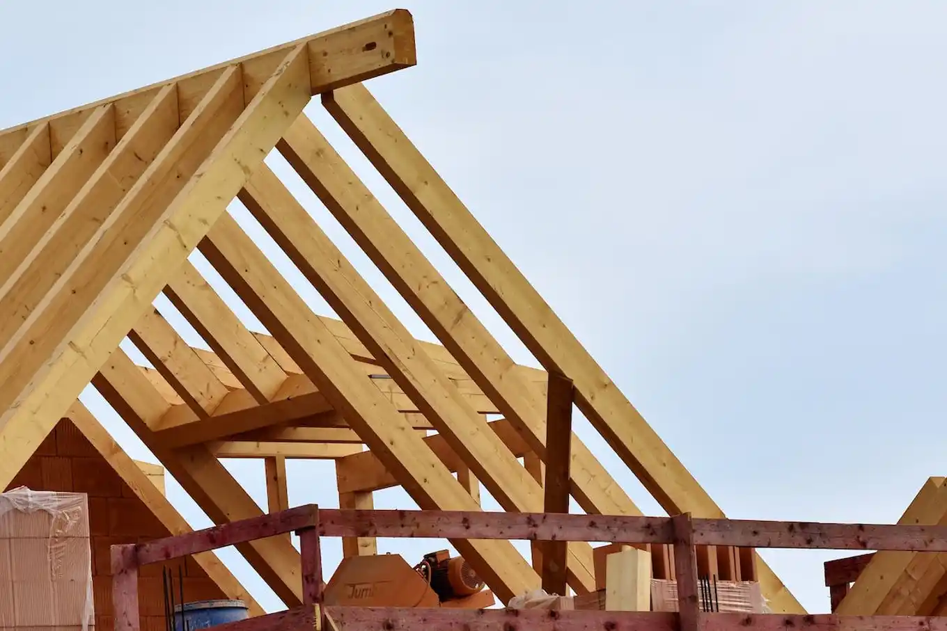 How to estimate the cost of building a house?