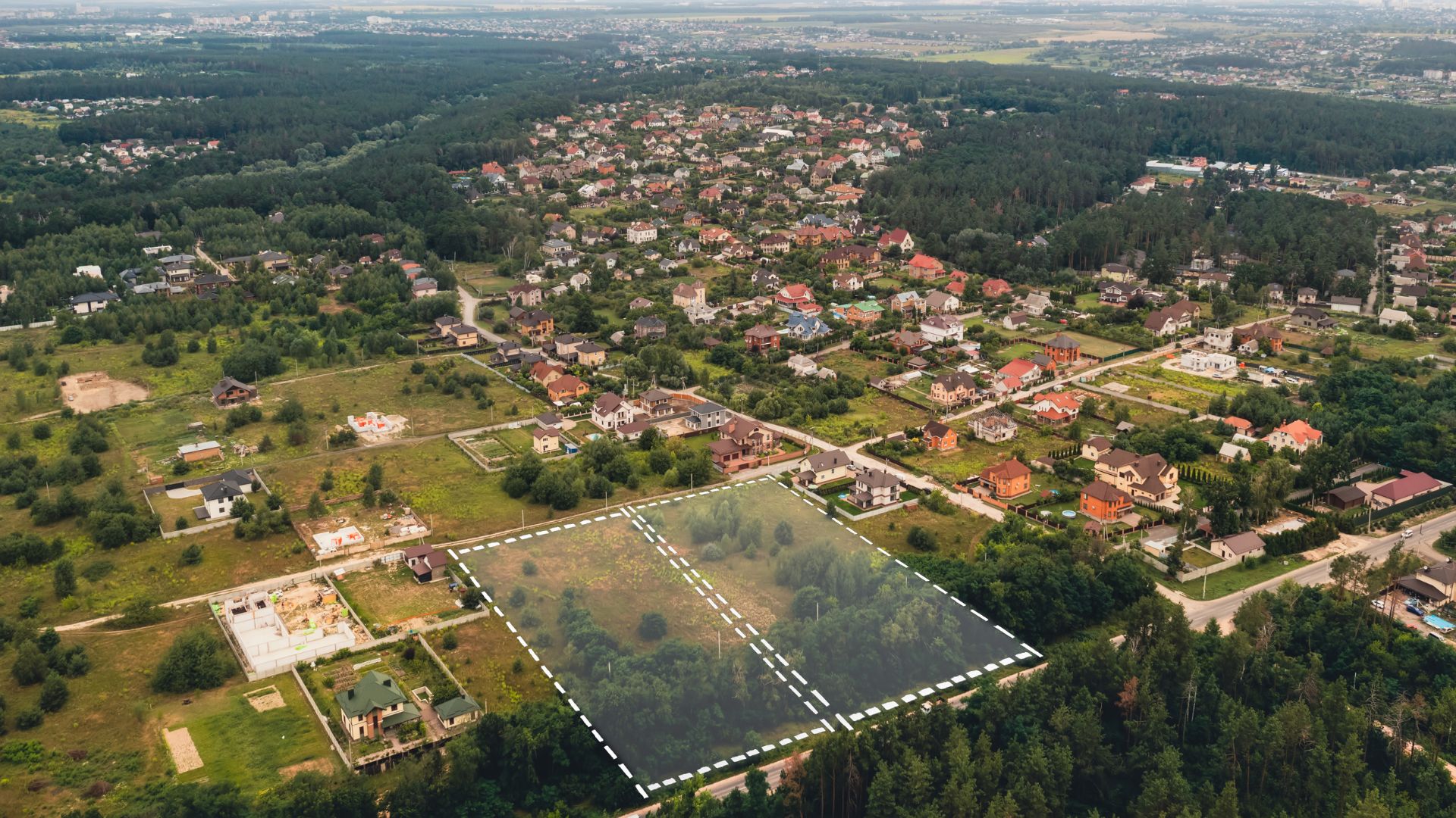 Valutazione Terreno Edificabile: la Stima del Valore Immobiliare