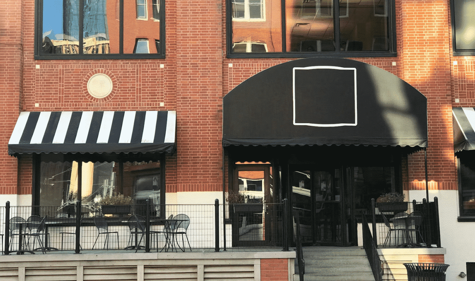 ¿Cómo tasar un local comercial?