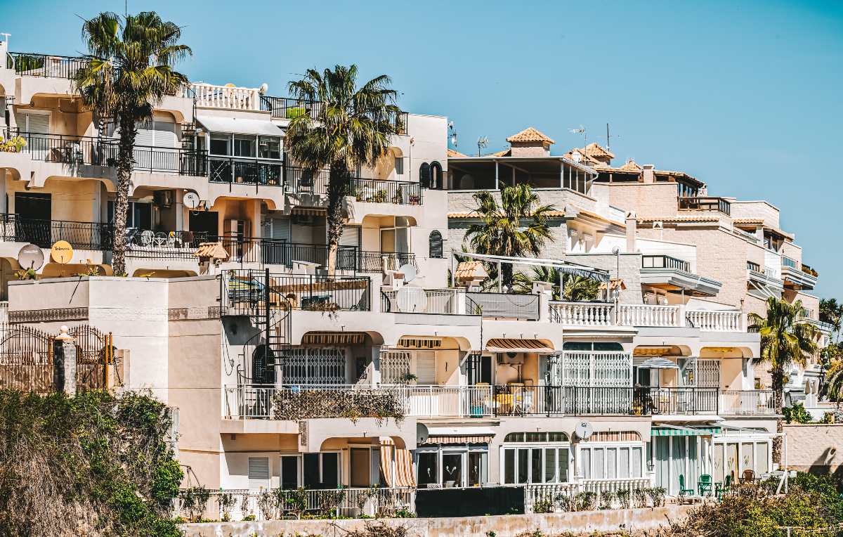 ¿Qué es la plusvalía municipal y cómo afecta a la tasación de tu vivienda?
