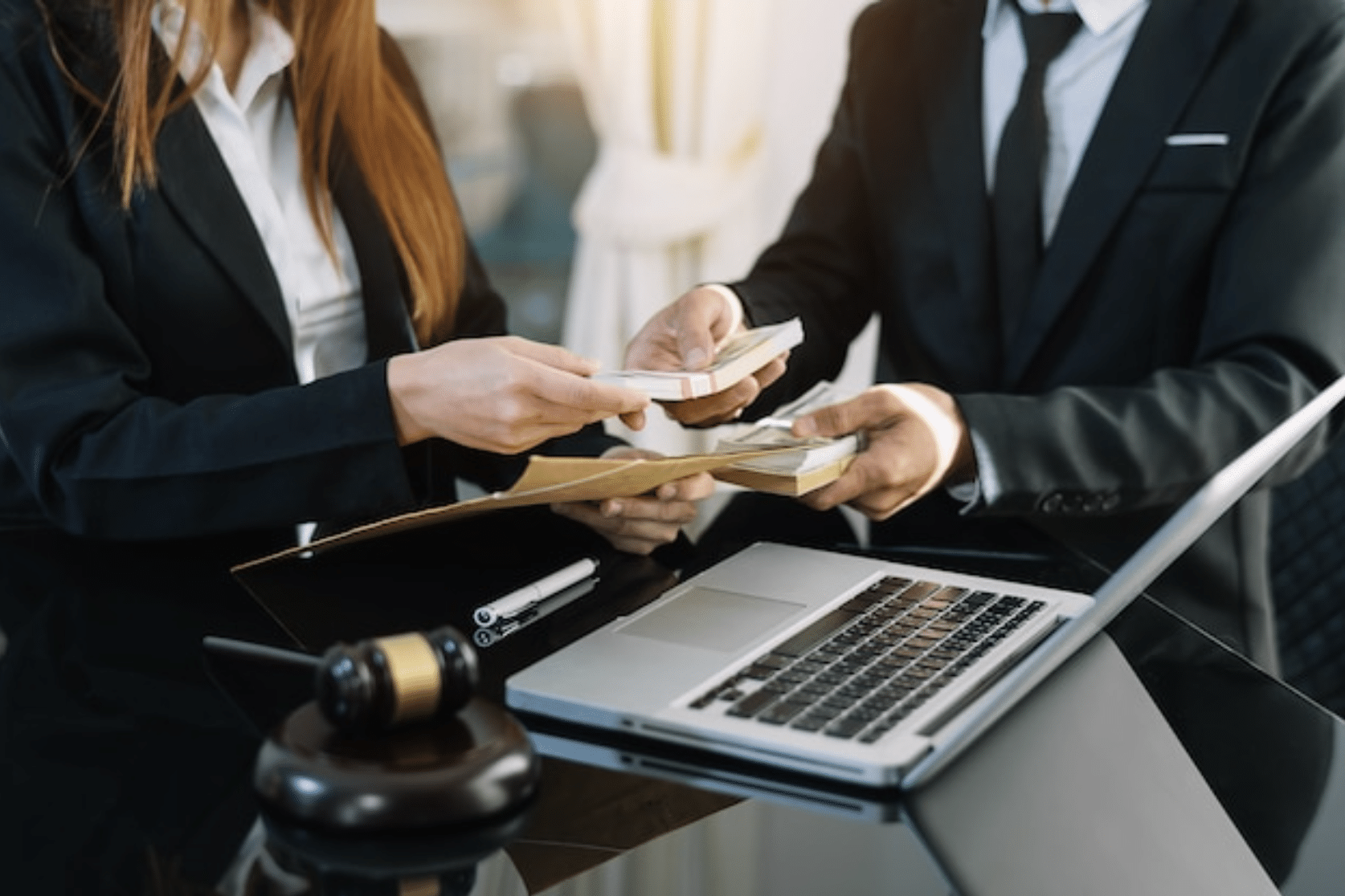 ¿Es rentable comprar una casa en una subasta?